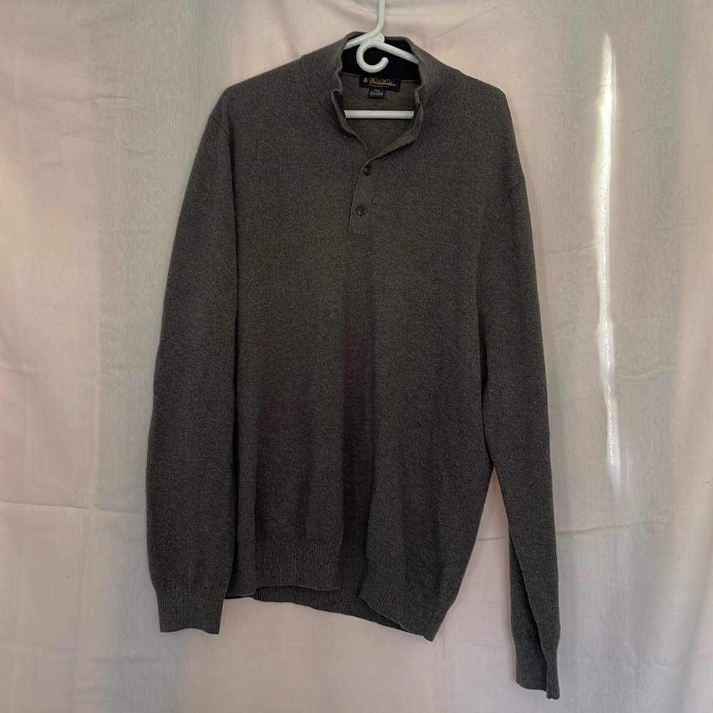 Men’s Brooks Brothers sweater